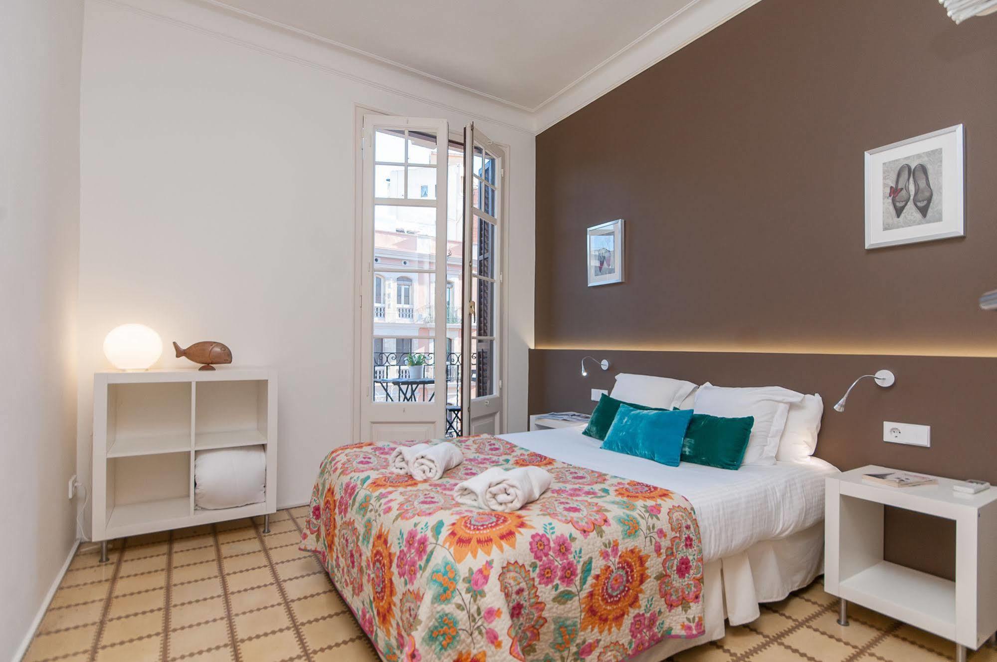 Appartamento Trivao Sant Antoni Market Barcellona